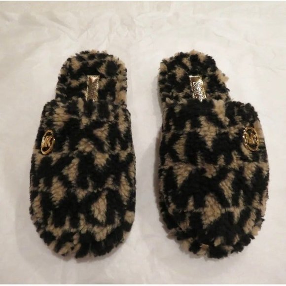 Michael Kors Alexis Closed toe Sherpa Slides -Size 10 - Picture 1 of 9
